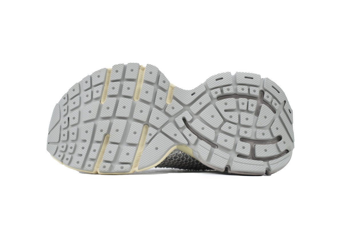 Balenciaga 3XL men's shoes Track Sneaker ¨C Low-Top Chunky Sole  balenciaga runners White