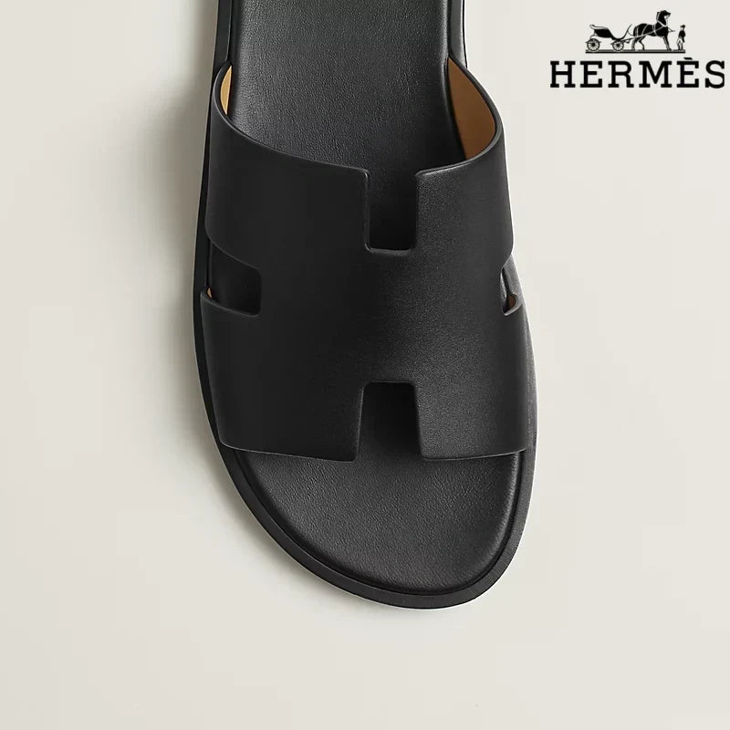 Herm¨¨s Black Leather Oran Slide Sandals