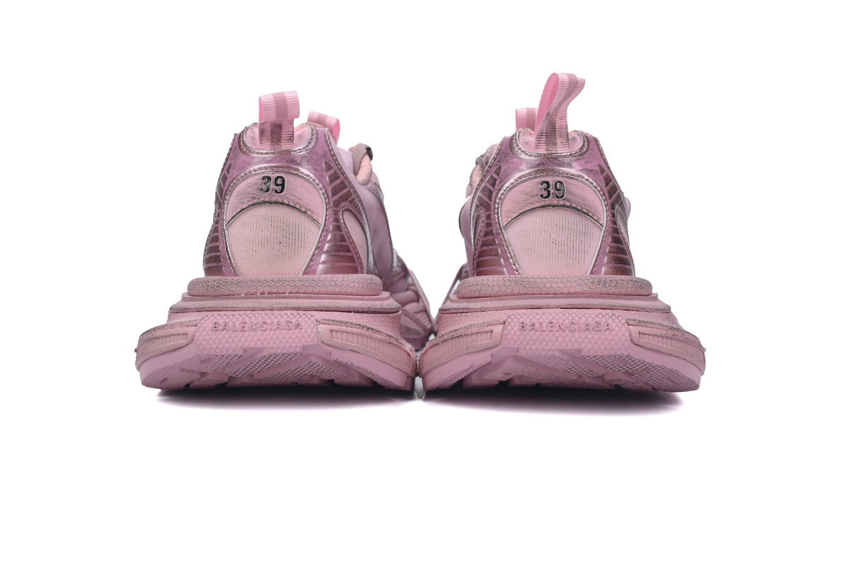 Balenciaga 3XL men's shoes Track Sneaker ¨C Low-Top Chunky Sole  balenciaga runners pink