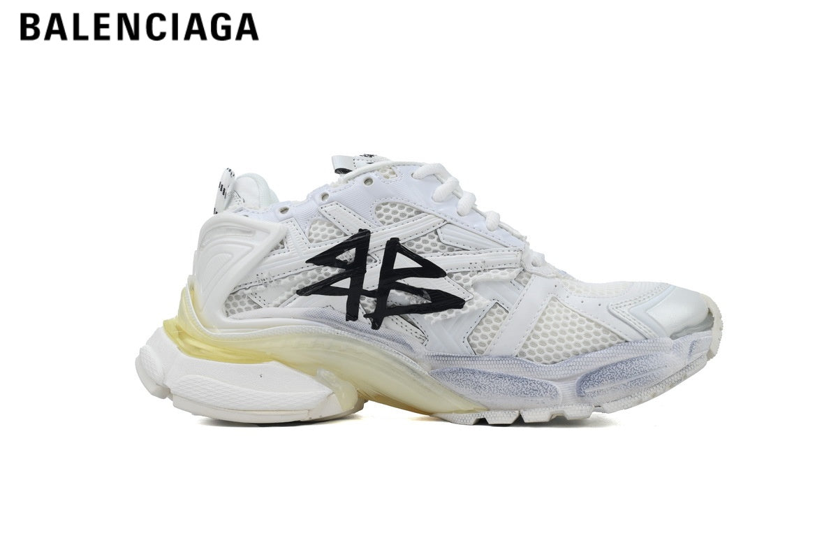 Balenciaga Runner Graffiti Sneaker ¡ª White / Black